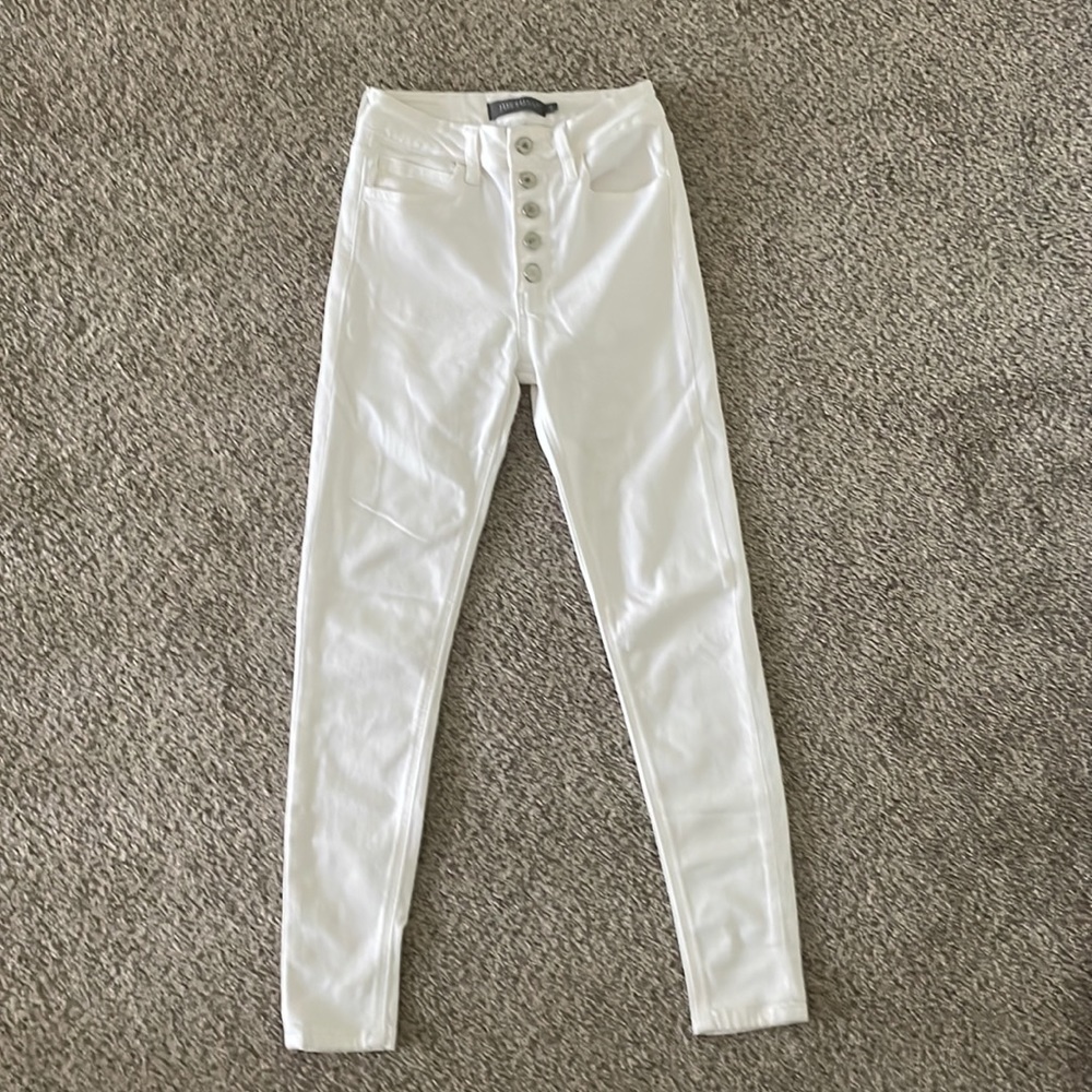 Just USA white skinny jeans, button fly, buttery soft stretch denim